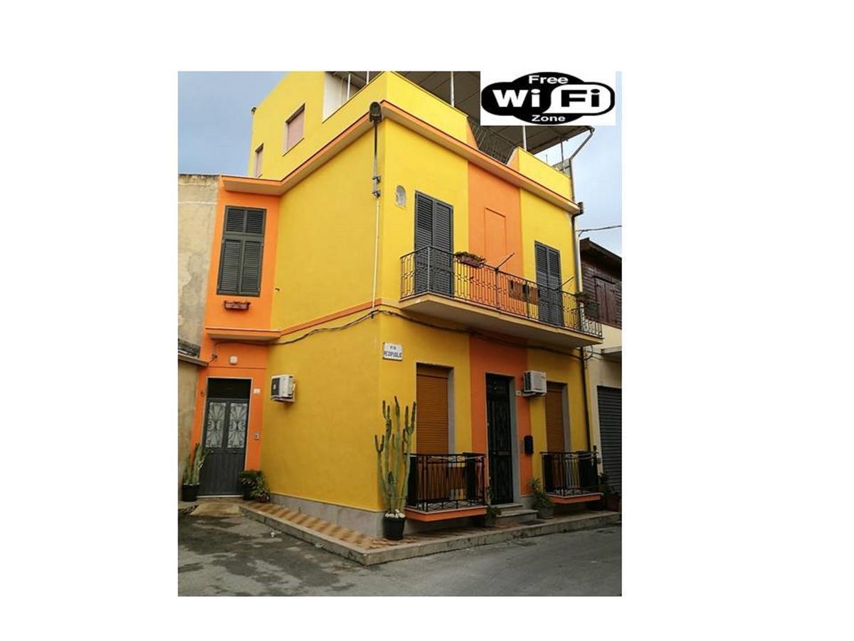 Apartamento Happy House Wifi Free Bici Free Avola Exterior foto